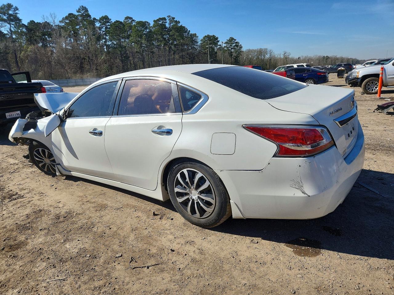 2015 Nissan Altima 2.5 - zdjęcie 2