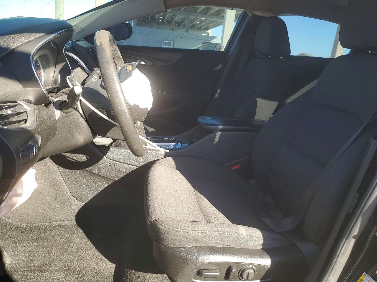 2020 Chevrolet Malibu Lt - zdjęcie 7