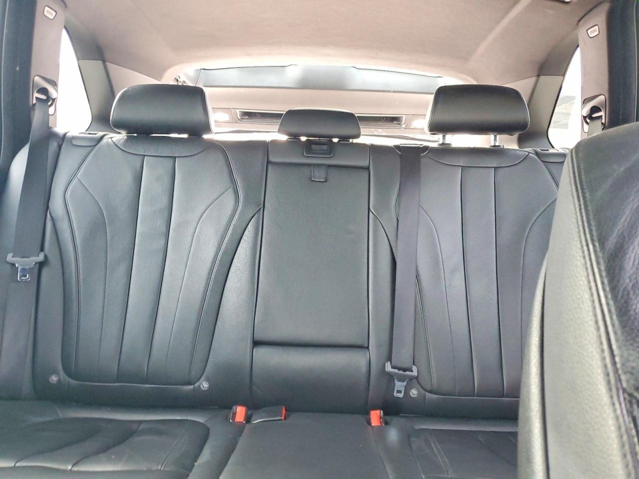 2017 BMW X5 xDrive35I - zdjęcie 10