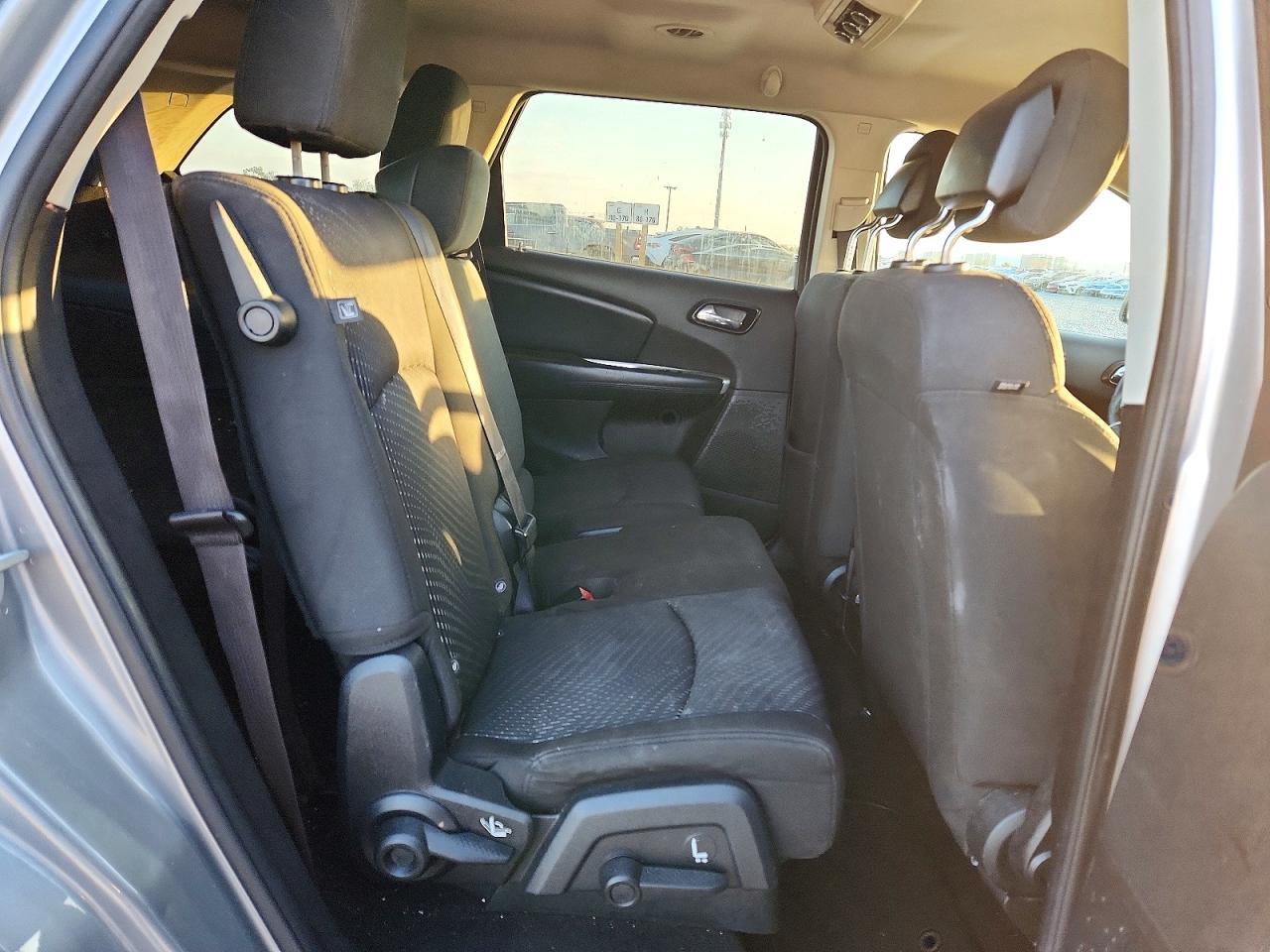 2016 Dodge Journey Sxt - zdjęcie 11