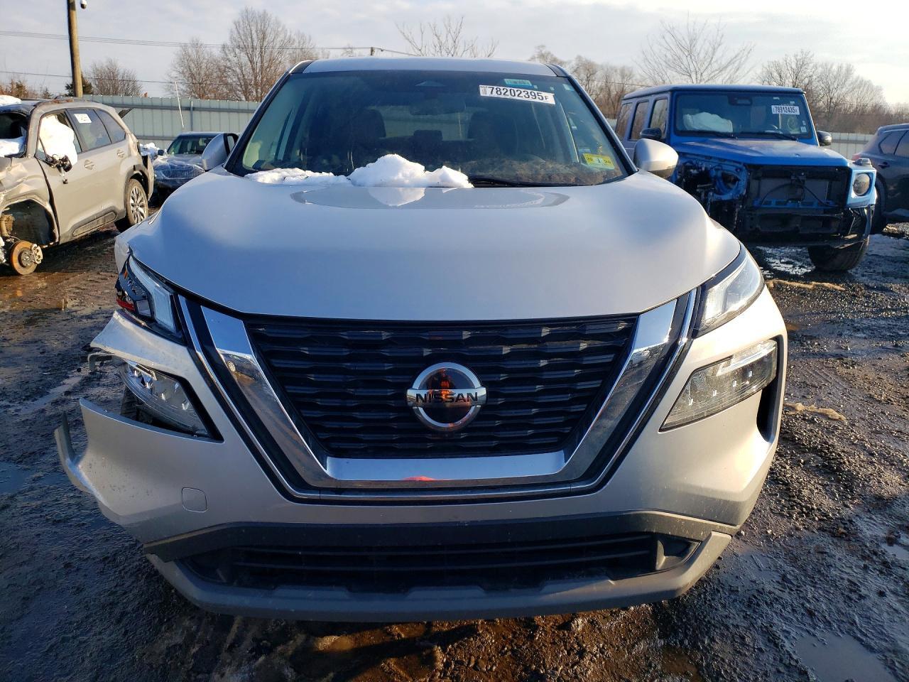 2021 Nissan Rogue Sv - zdjęcie 5