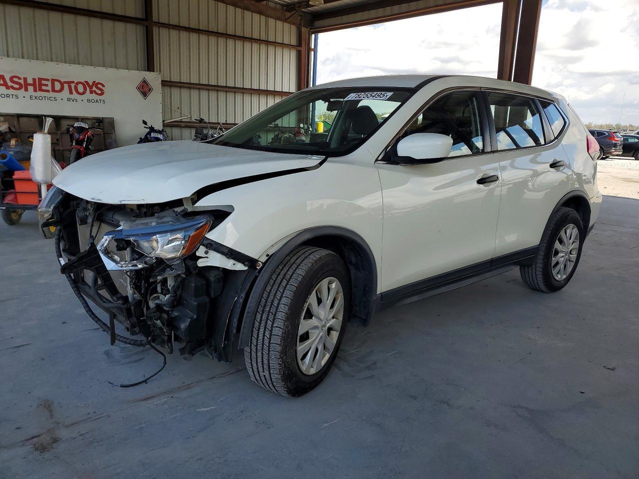 2017 Nissan Rogue S - zdjęcie główne