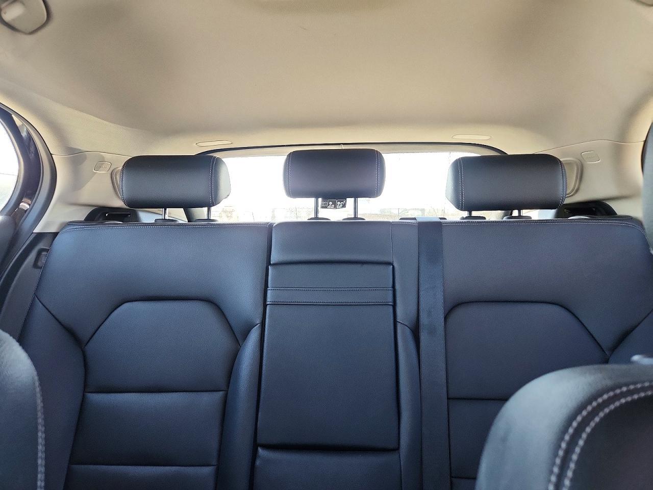 2015 Mercedes-Benz Gla 250 - zdjęcie 10