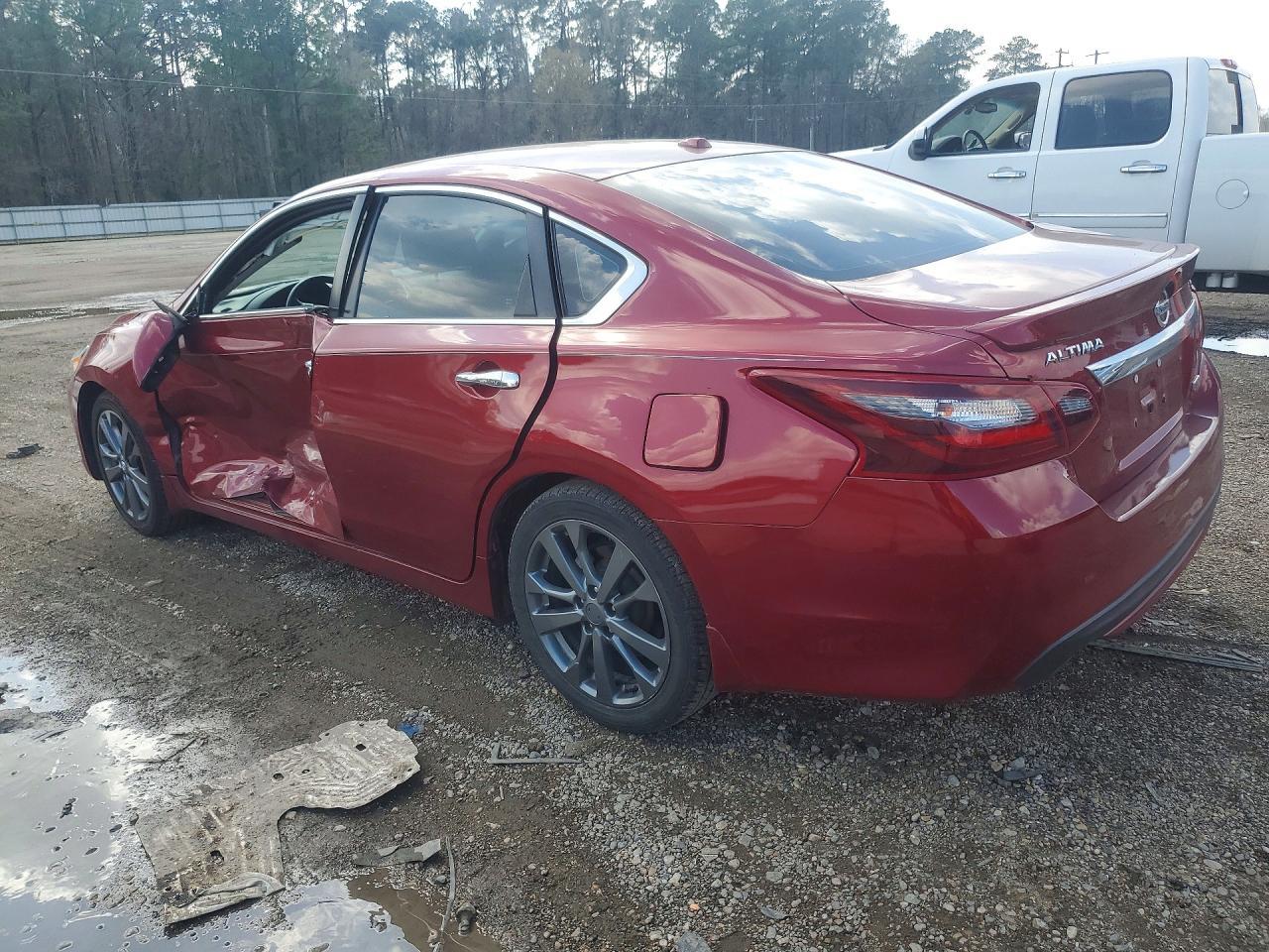 2018 Nissan Altima 2.5 Sr - zdjęcie 2