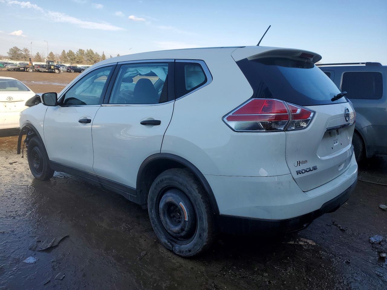 2016 Nissan Rogue S - zdjęcie 2