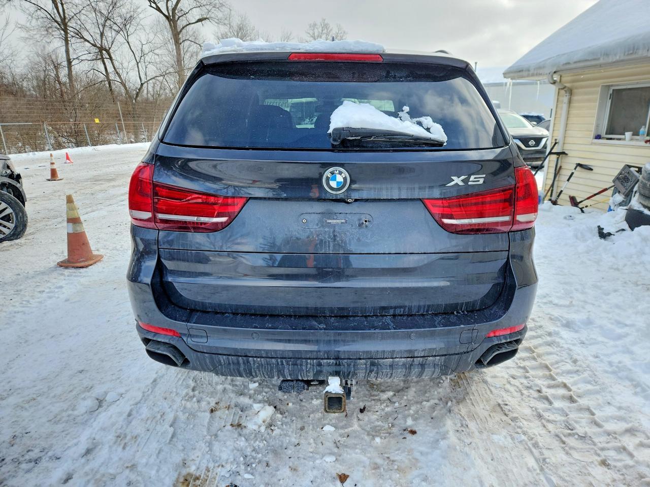 2015 BMW X5 xDrive50I - zdjęcie 6