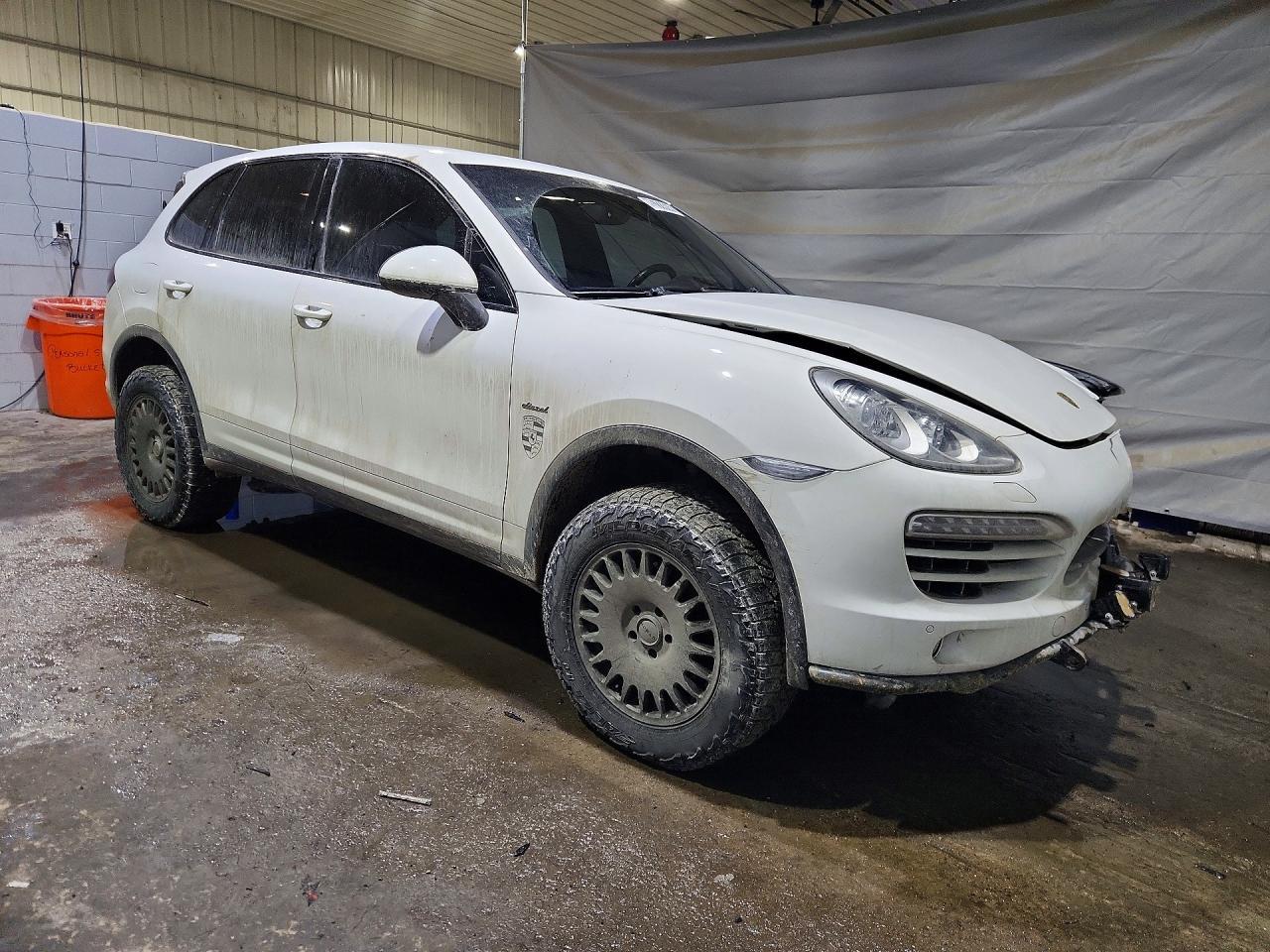 2014 Porsche Cayenne - zdjęcie 4