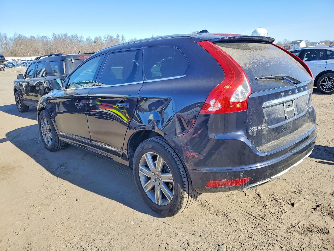 Volvo XC60 - zdjęcie 2