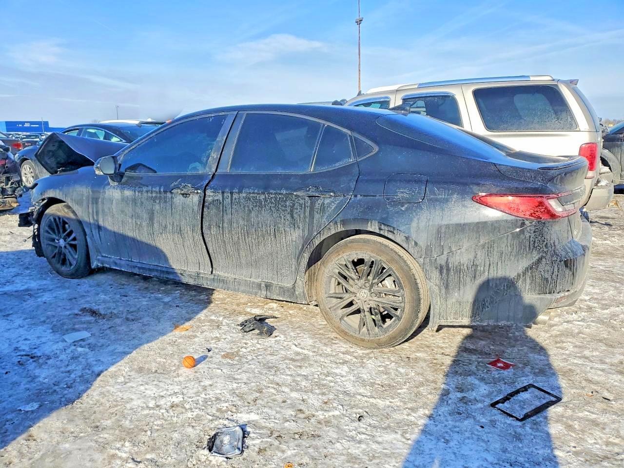 2025 Toyota Camry Xse - zdjęcie 2