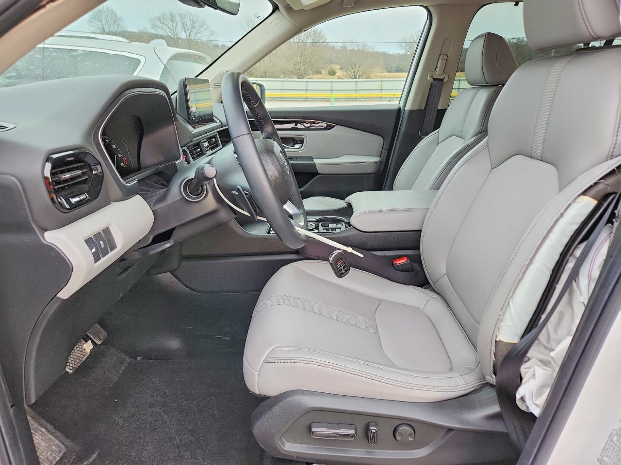 2025 Honda Pilot Touring - zdjęcie 7