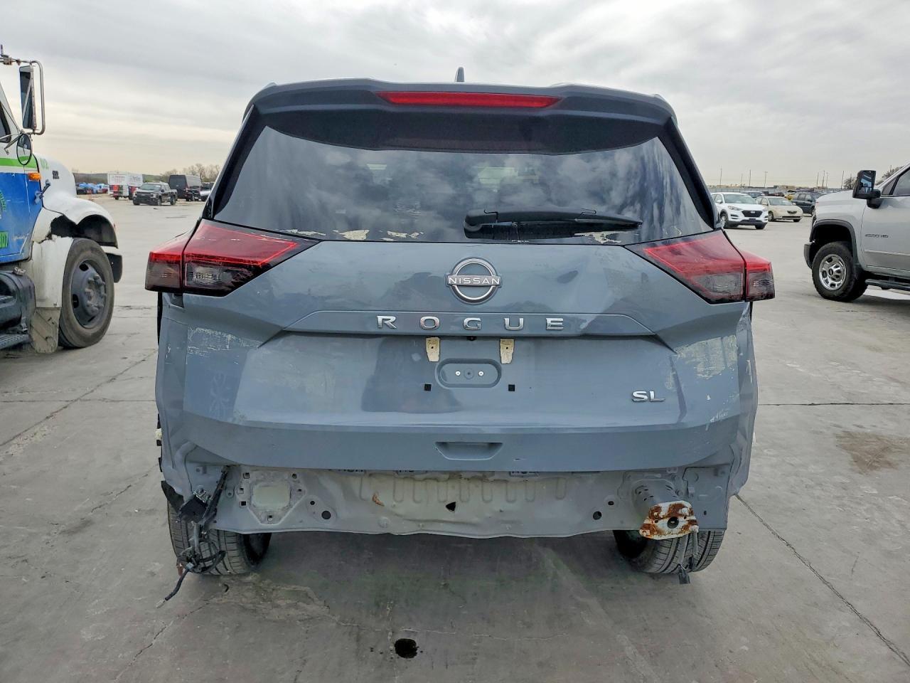 2023 Nissan Rogue Sl - zdjęcie 6