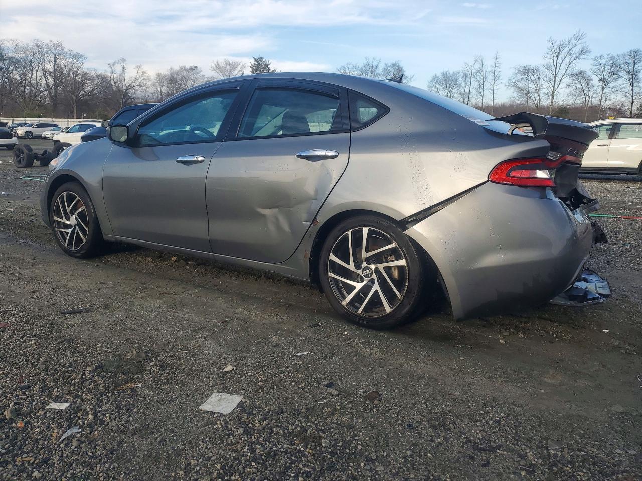 2013 Dodge Dart Se - zdjęcie 2