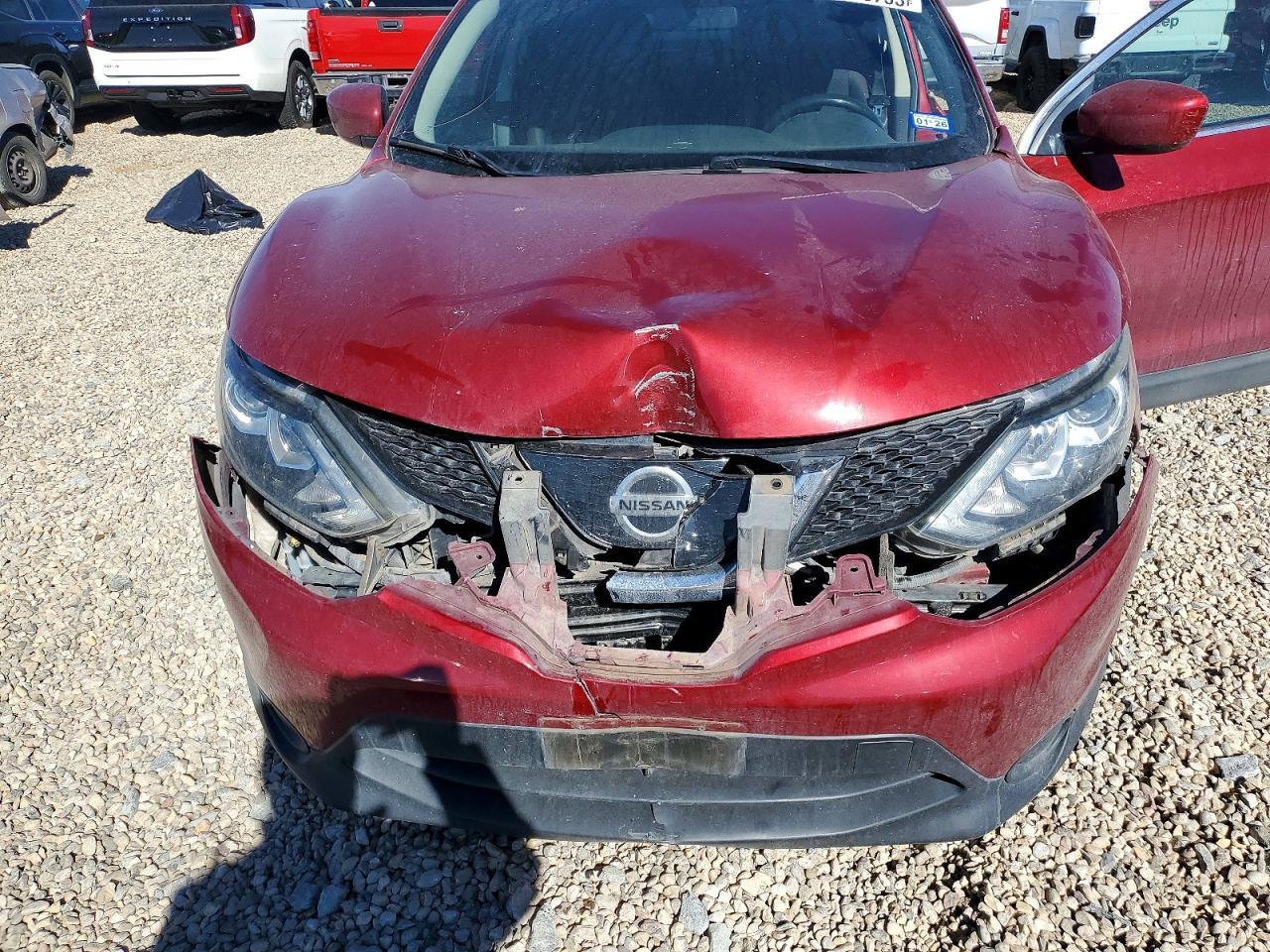 2019 Nissan Rogue Sport S - zdjęcie 11