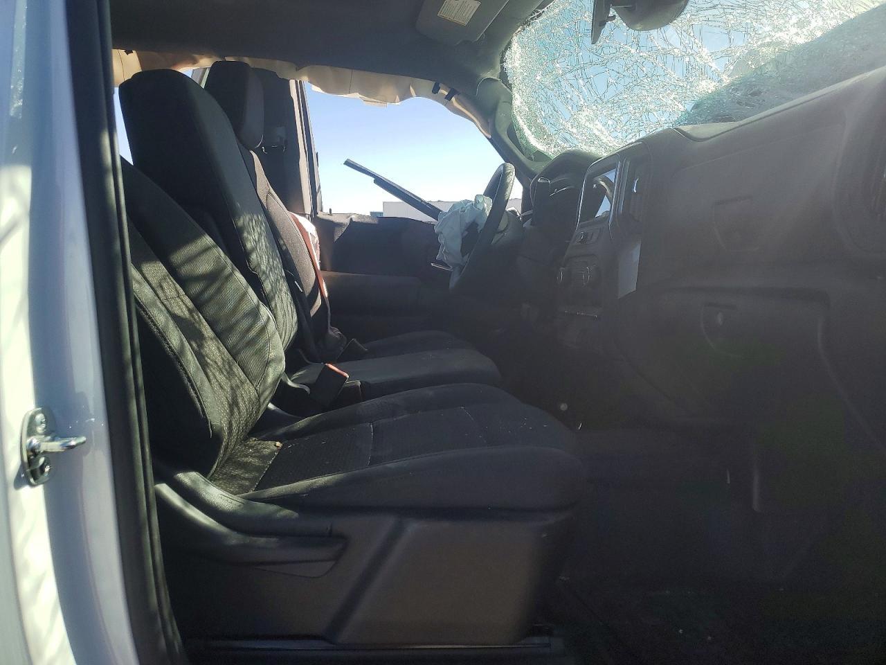 2026 Chevrolet Silverado K3500 - zdjęcie 7