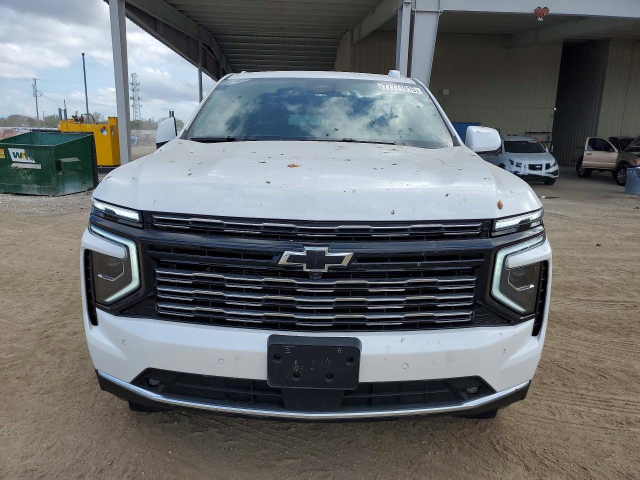 2025 Chevrolet Suburban K1500 High Country - zdjęcie 5