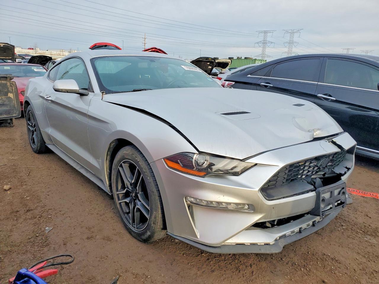 2018 Ford Mustang - zdjęcie 4