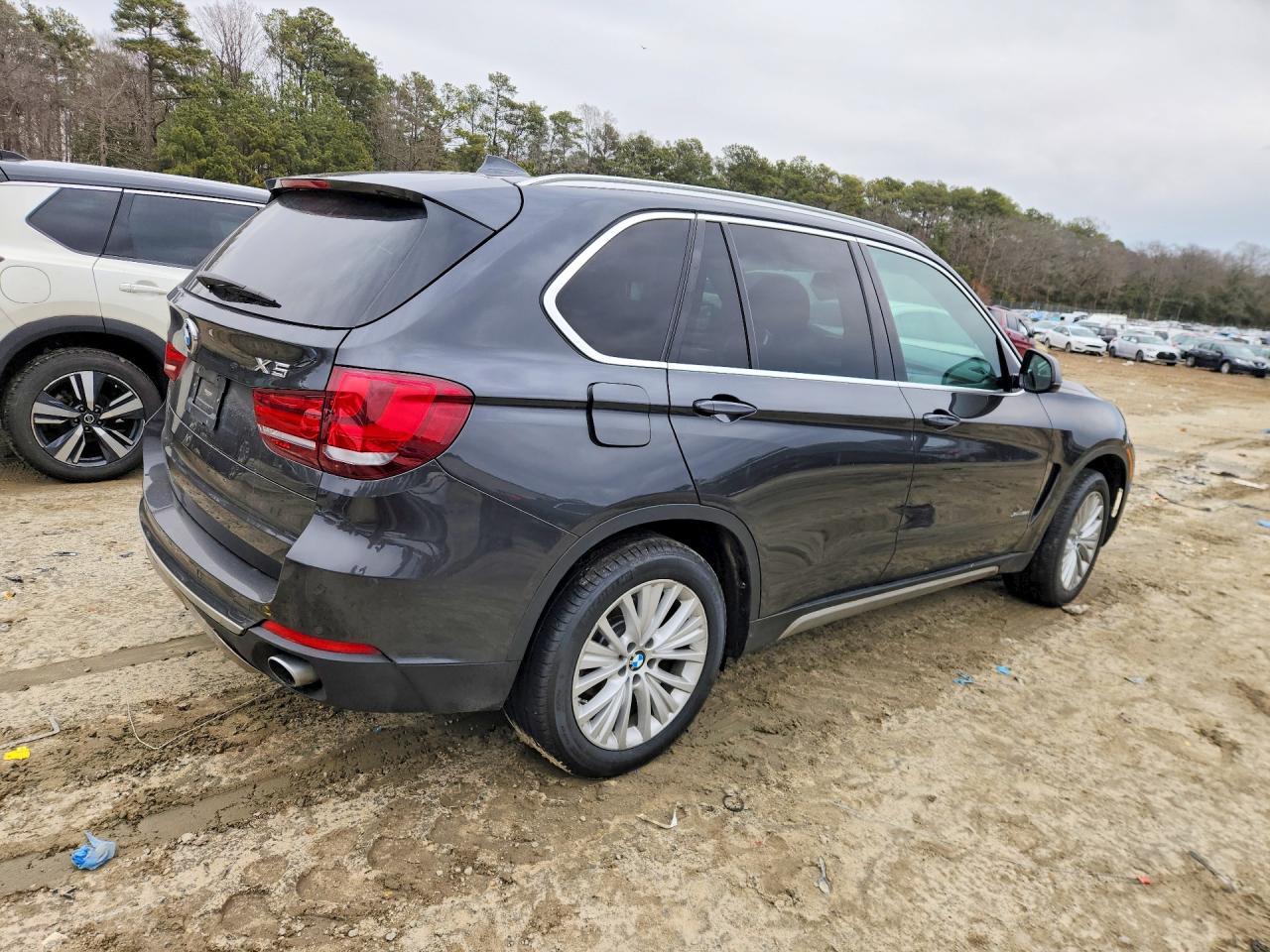 2017 BMW X5 xDrive35I - zdjęcie 3
