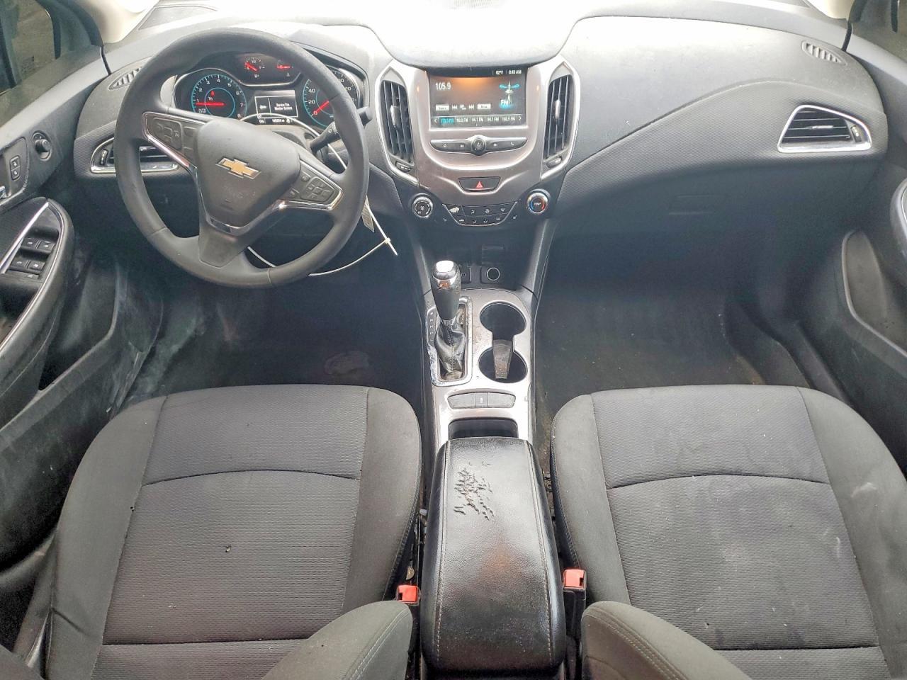 2018 Chevrolet Cruze Lt - zdjęcie 8