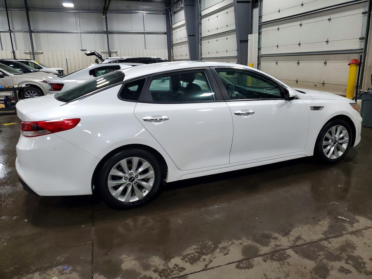 2016 Kia Optima Lx - zdjęcie 3