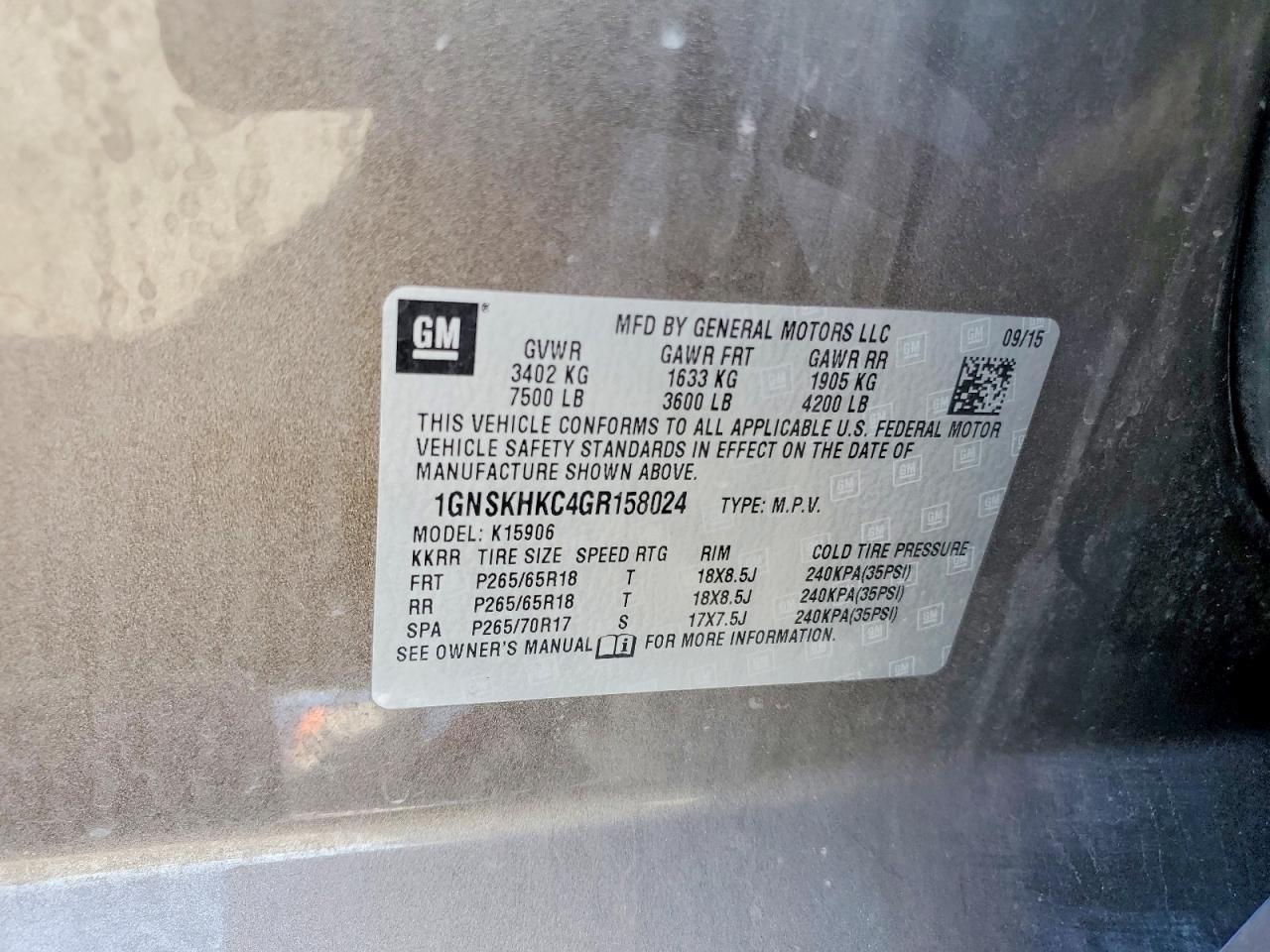 2016 Chevrolet Suburban K1500 Lt - zdjęcie 13