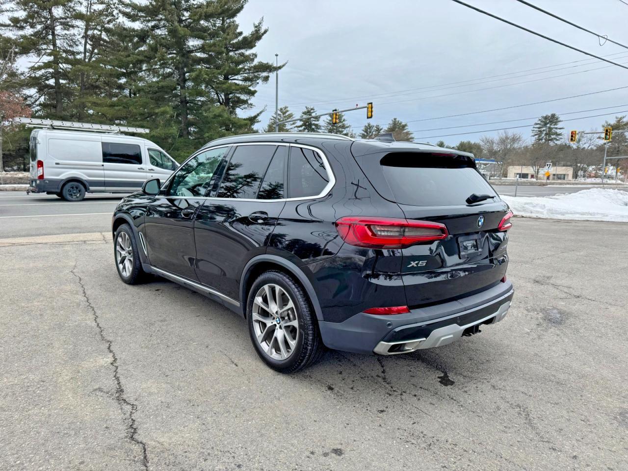 2019 BMW X5 xDrive40I - zdjęcie 4
