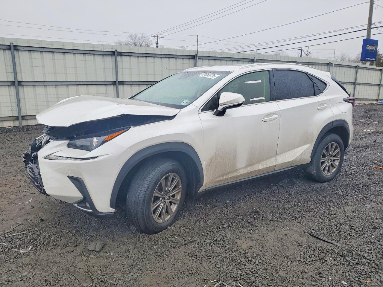 2021 Lexus Nx 300 Base - zdjęcie główne