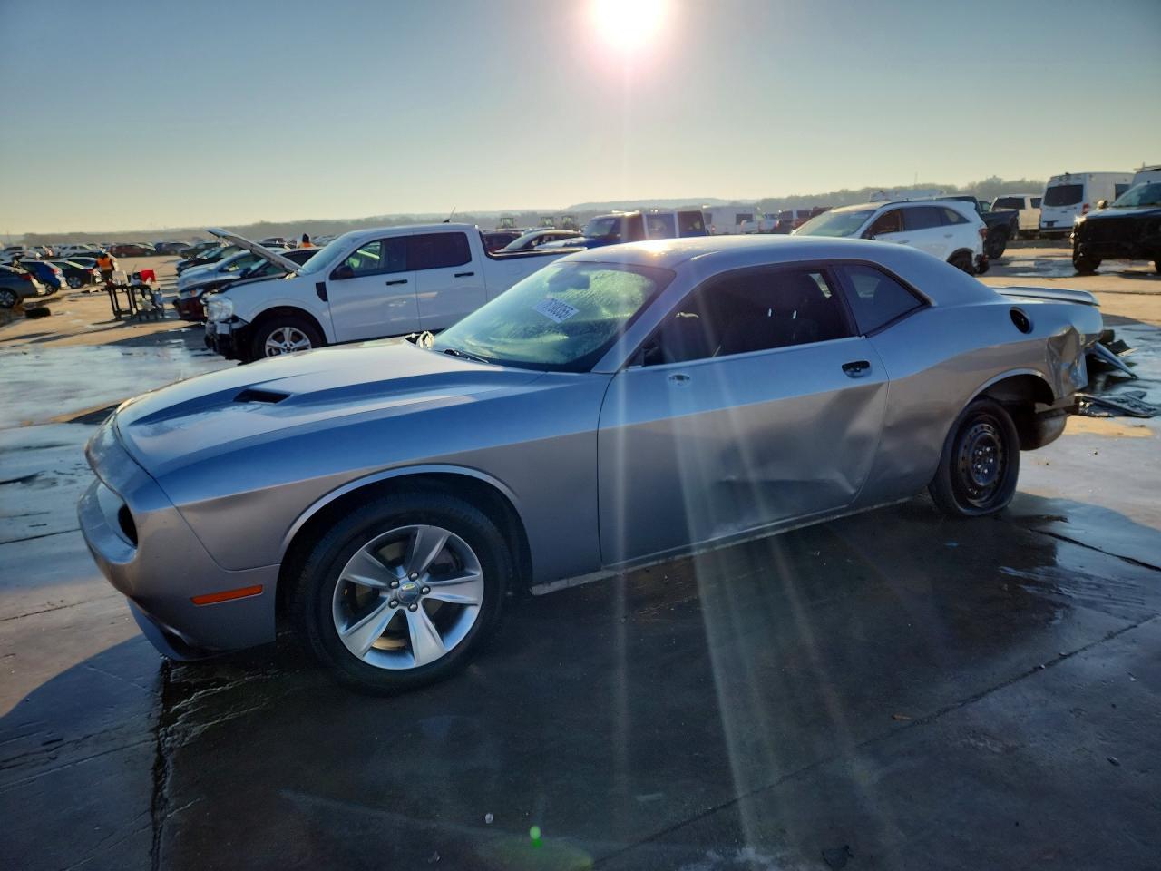 2018 Dodge Challenger Sxt - zdjęcie główne