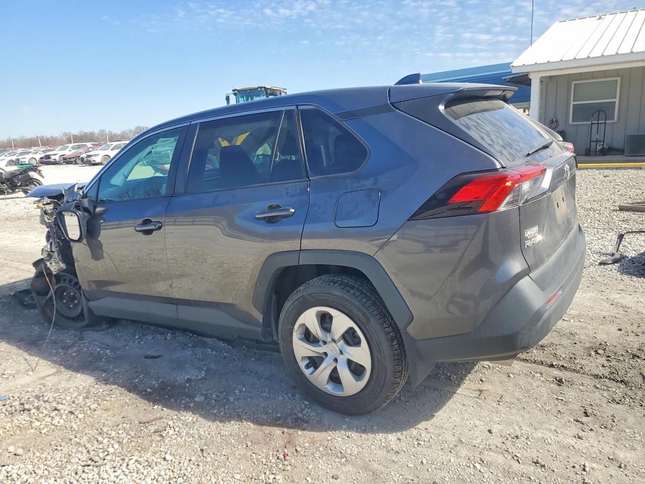 2022 Toyota Rav4 Le - zdjęcie 2