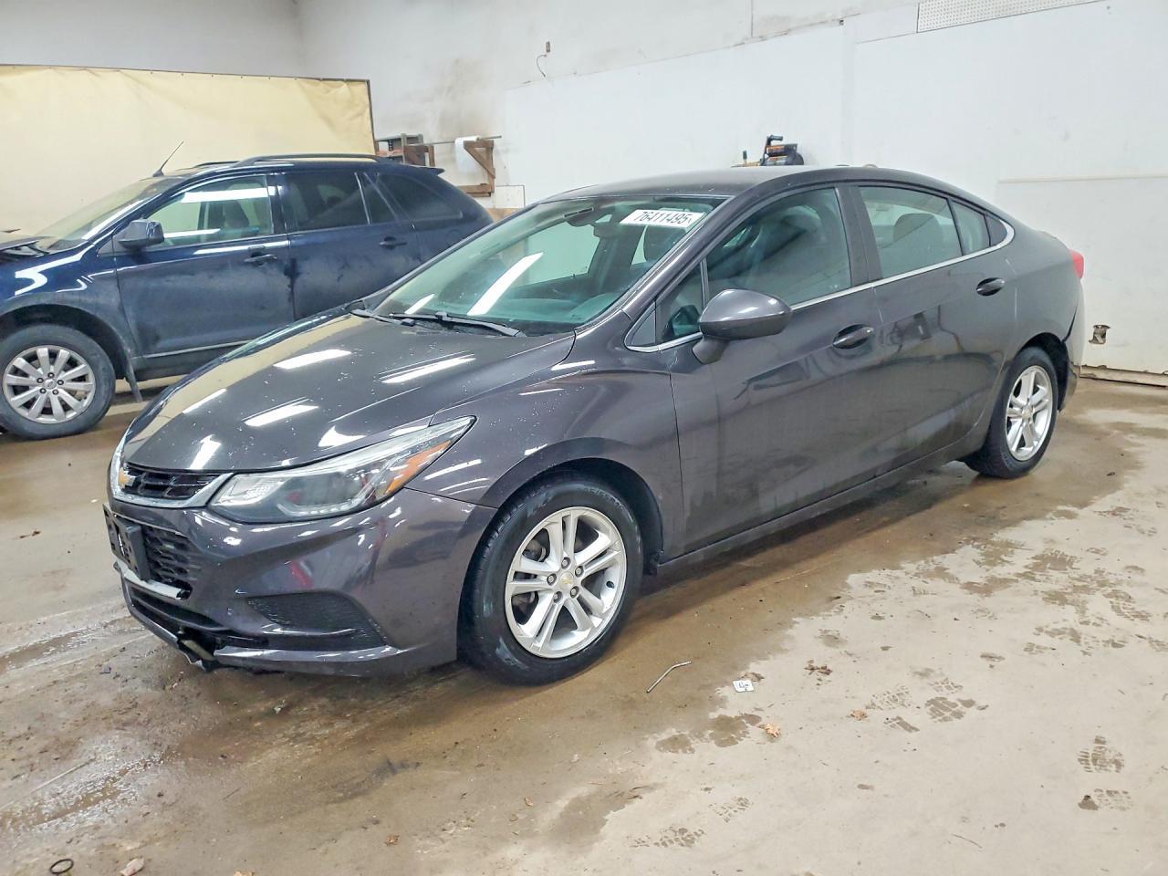 2017 Chevrolet Cruze Lt - zdjęcie główne