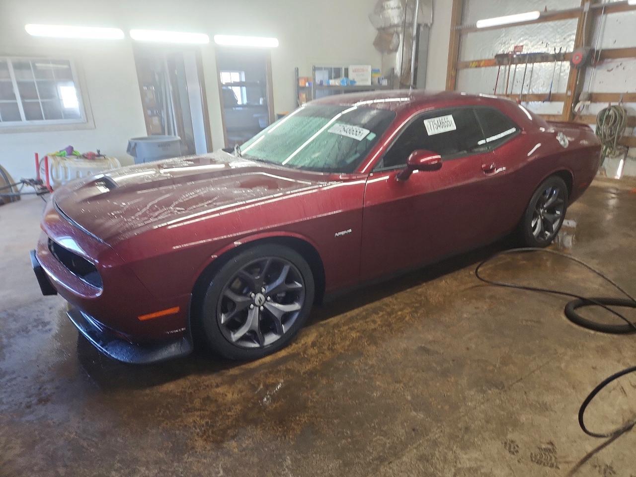 2019 Dodge Challenger R - zdjęcie główne