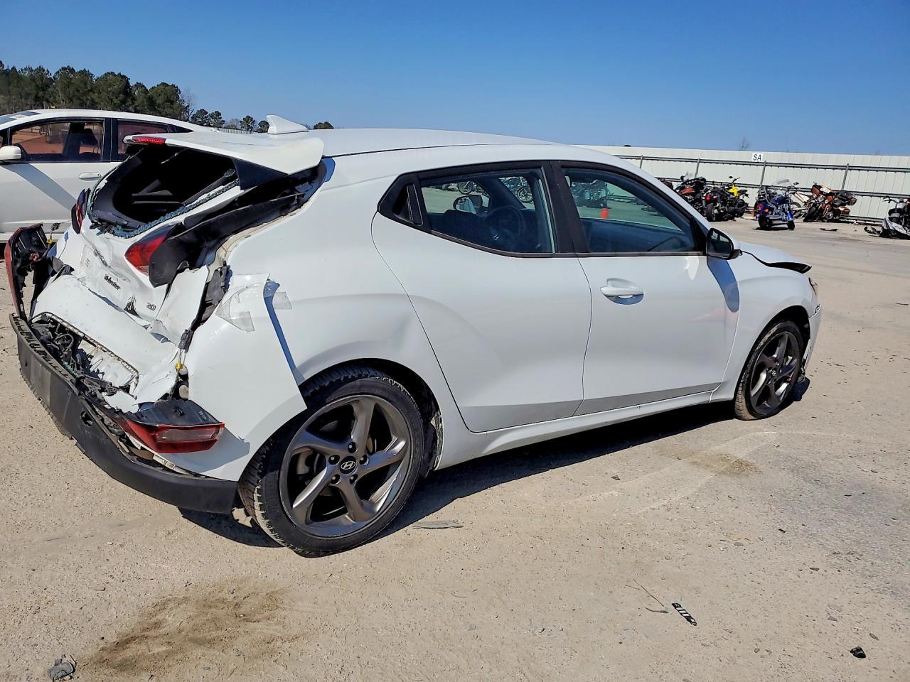 2019 Hyundai Veloster Base - zdjęcie 3