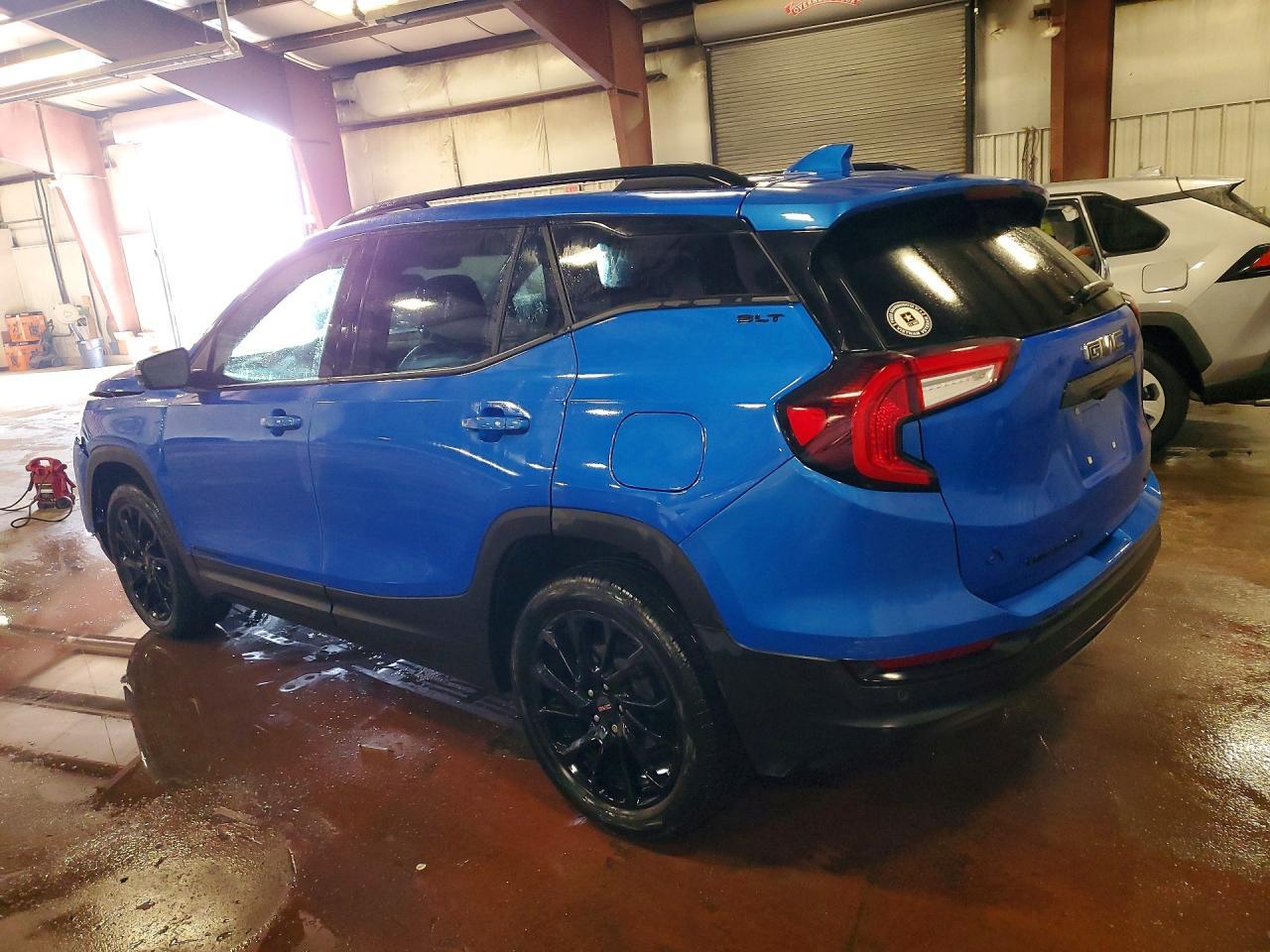 2024 GMC Terrain Slt - zdjęcie 2