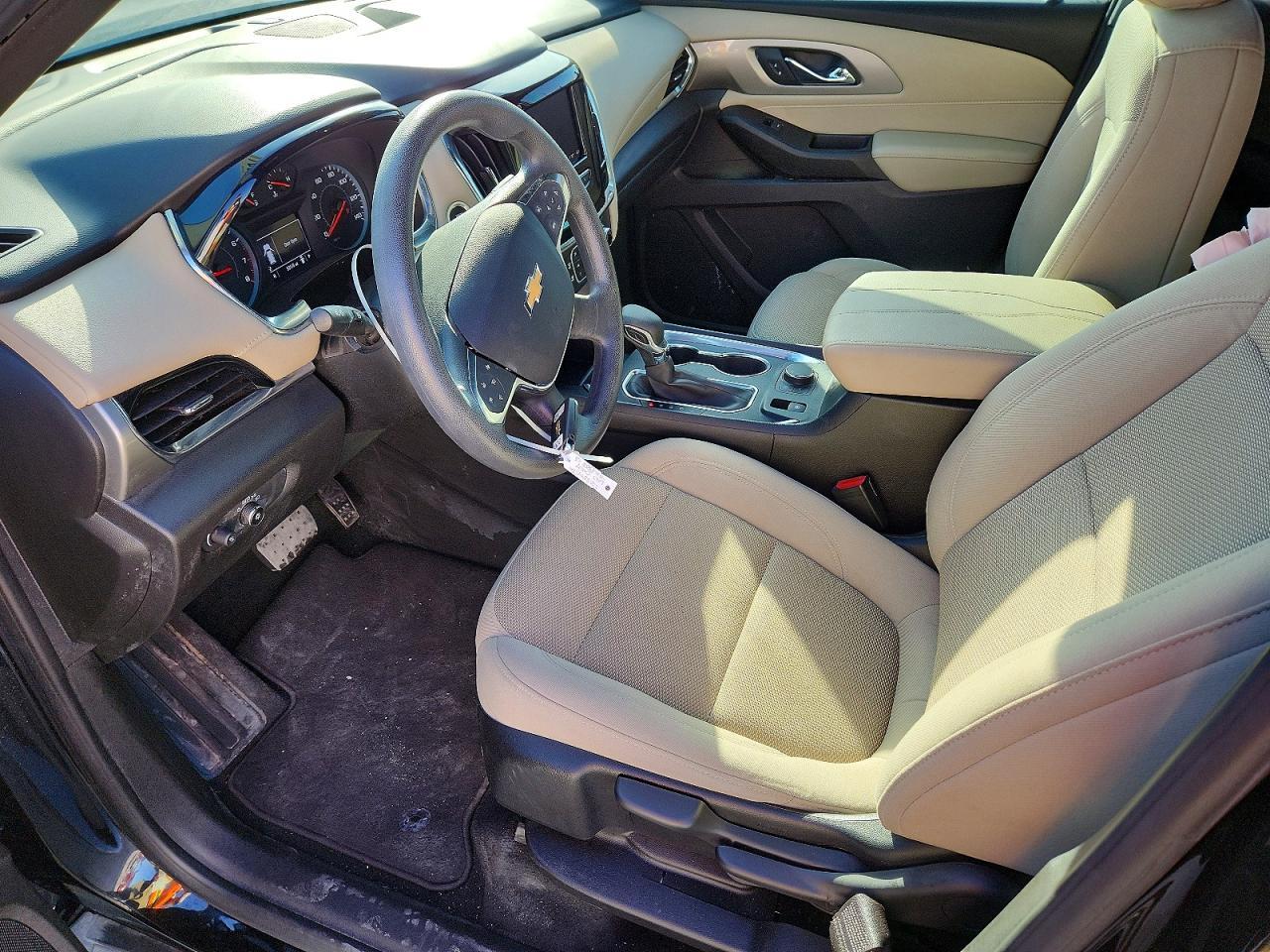 2023 Chevrolet Traverse Ls - zdjęcie 7