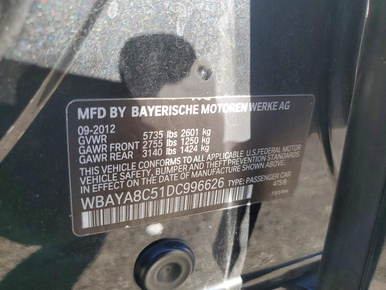 2013 BMW 750 I - zdjęcie 12