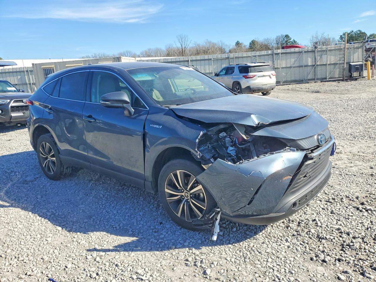 2021 Toyota Venza Le - zdjęcie 4