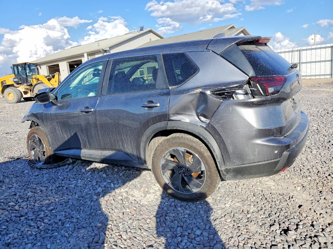 2024 Nissan Rogue Sv - zdjęcie 2