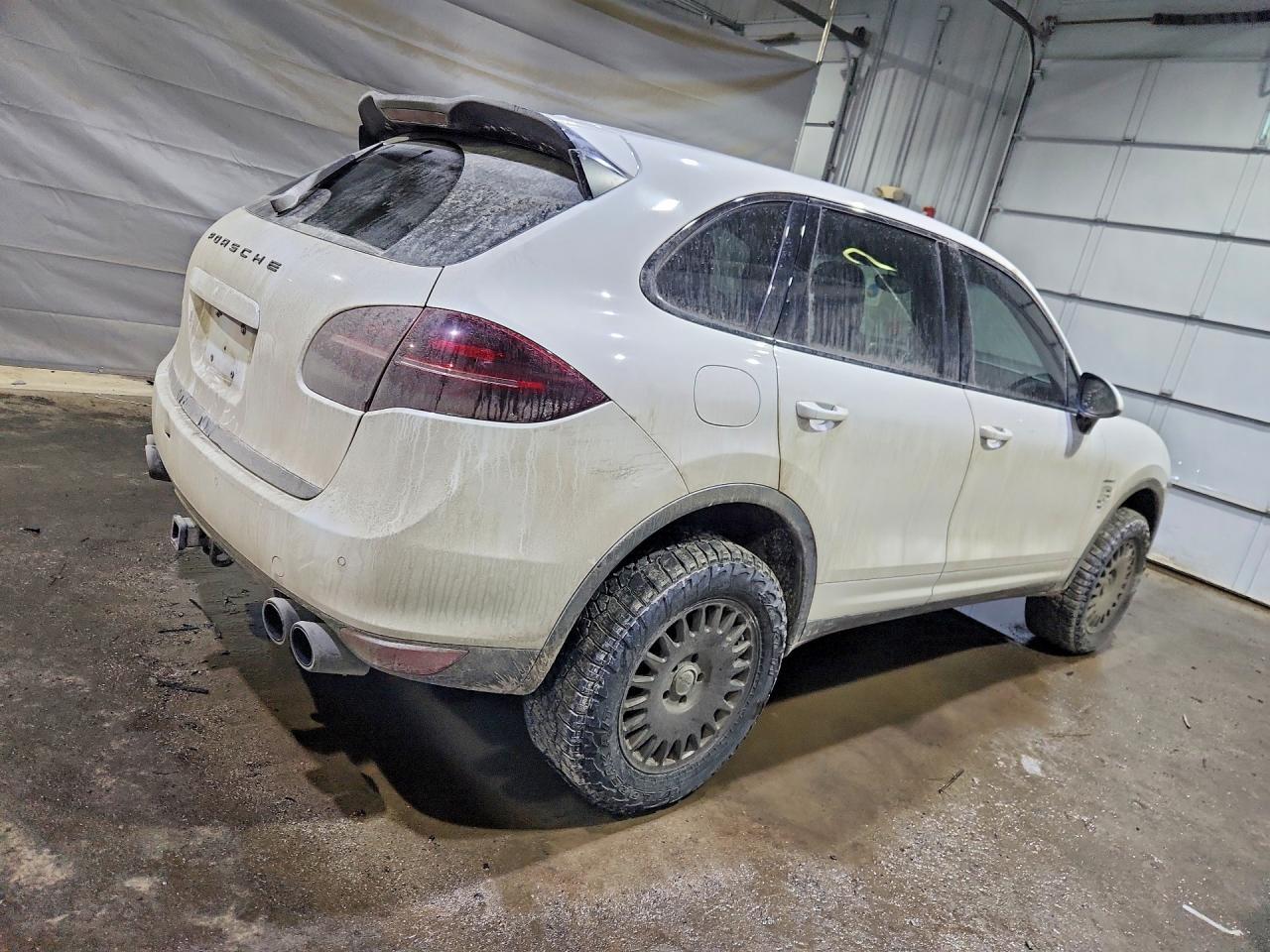 2014 Porsche Cayenne - zdjęcie 3