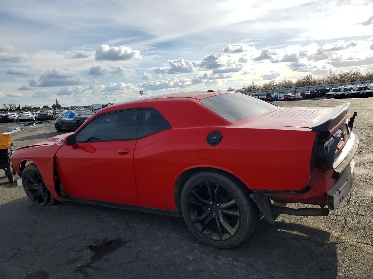 2016 Dodge Challenger Sxt - zdjęcie 2