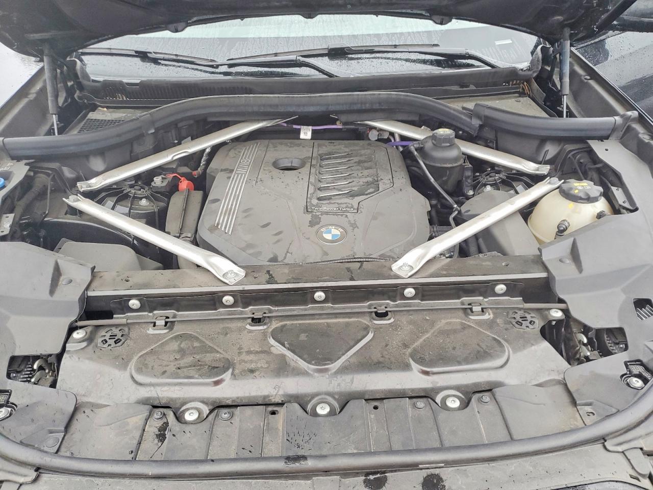 2023 BMW X6 xDrive40I - zdjęcie 12