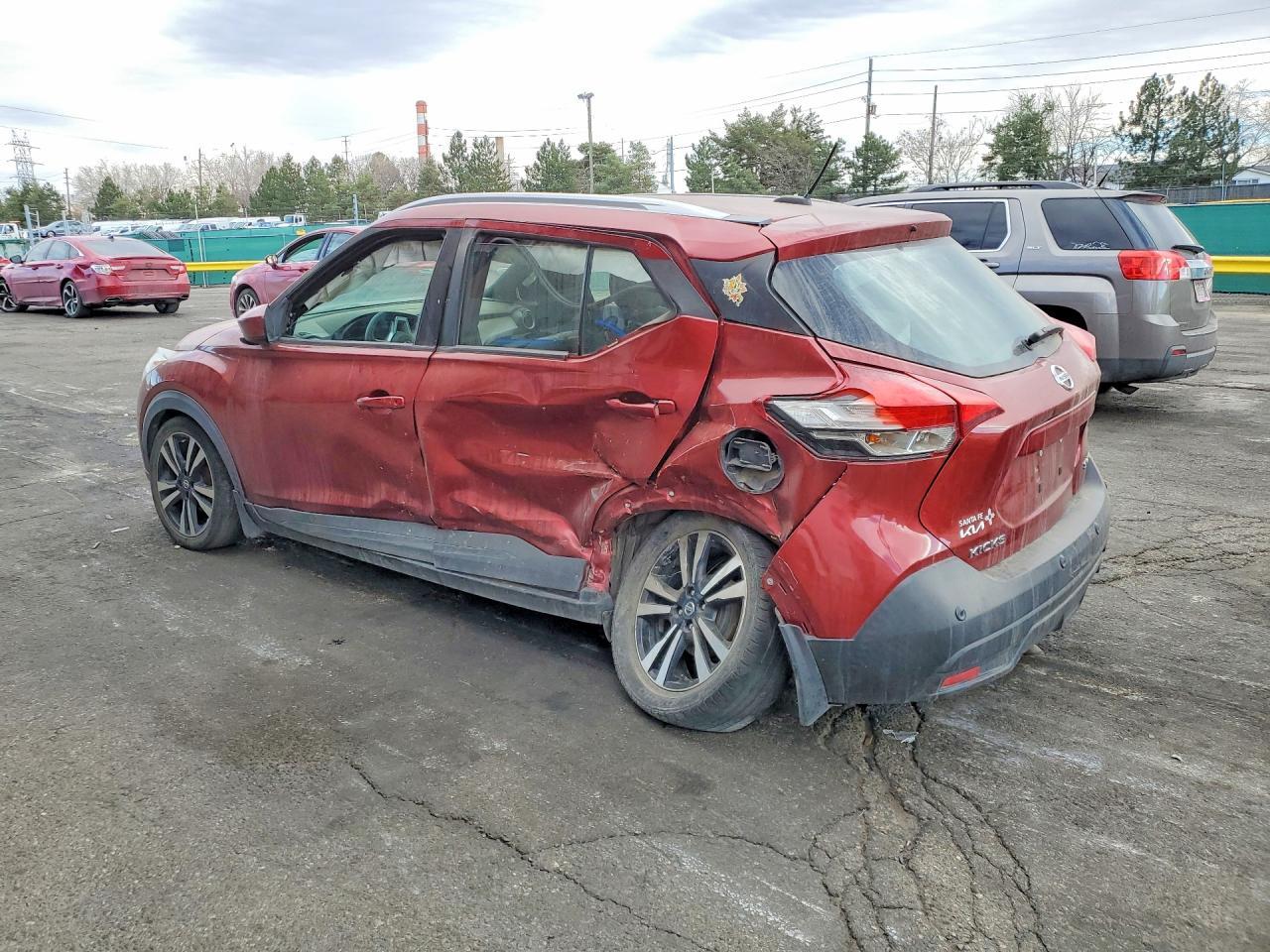2020 Nissan Kicks Sv - zdjęcie 2