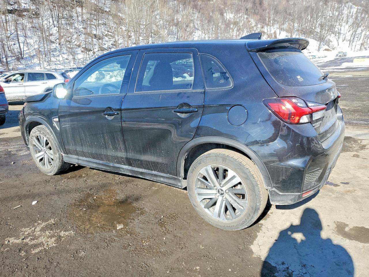 2024 Mitsubishi Outlander Sport S - zdjęcie 2
