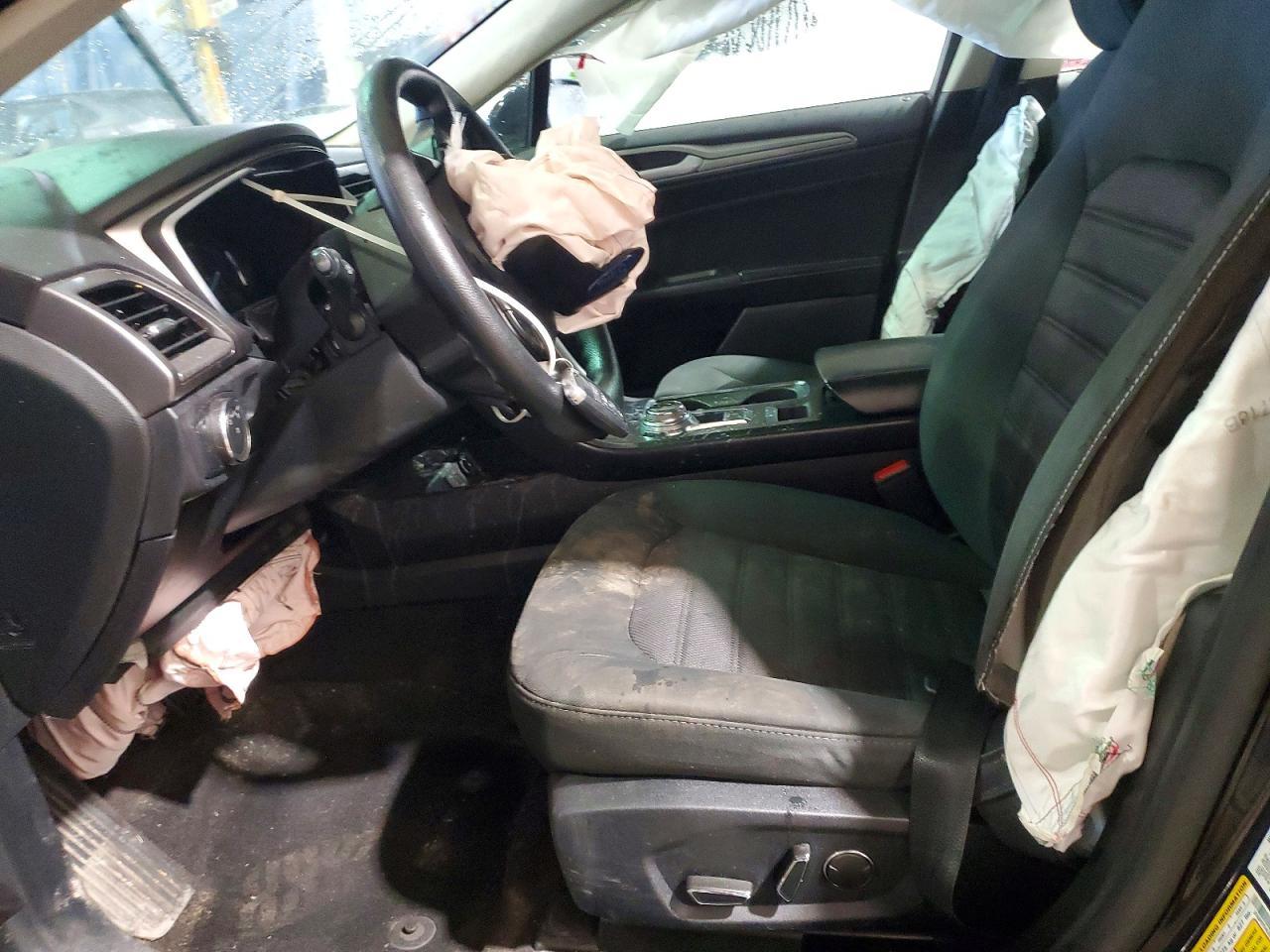 2020 Ford Fusion Se - zdjęcie 7