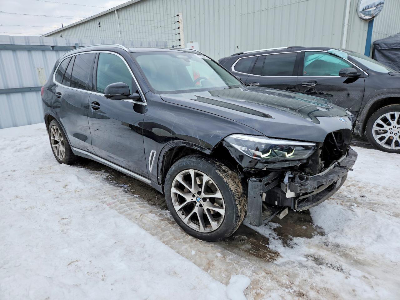 2023 BMW X5 - zdjęcie 4
