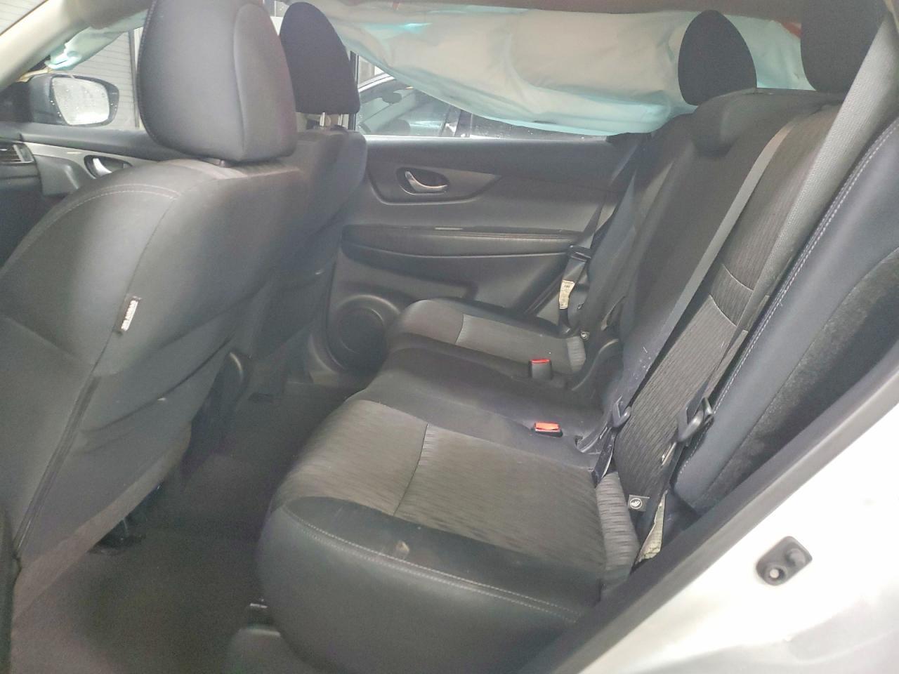 2018 Nissan Rogue S - zdjęcie 10