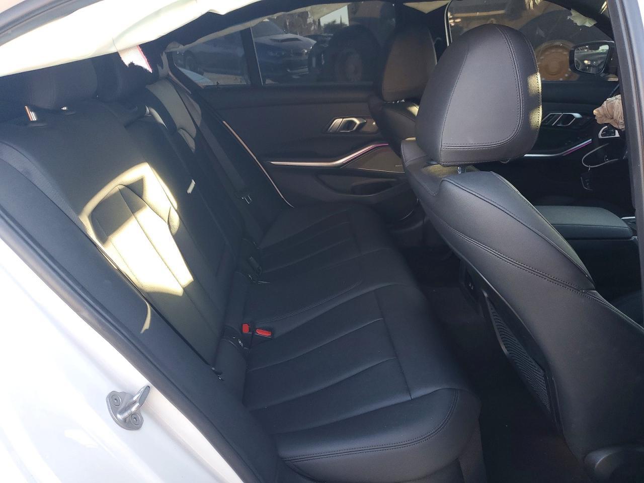 2021 BMW M340I - zdjęcie 10