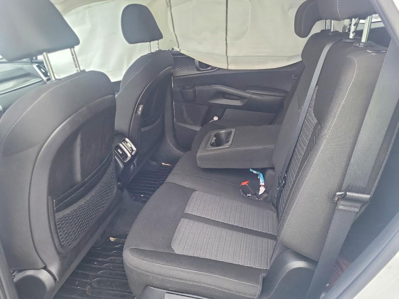 2021 Kia Sorento Lx - zdjęcie 11