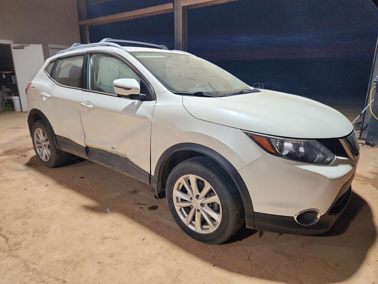 2018 Nissan Rogue Sport Sv - zdjęcie 4