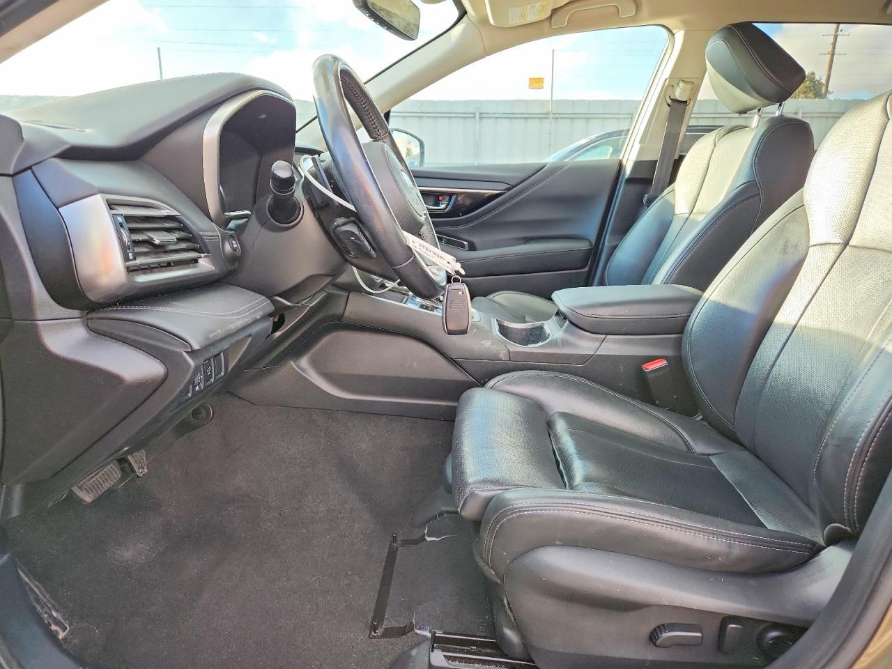 2021 Subaru Outback Limited - zdjęcie 7