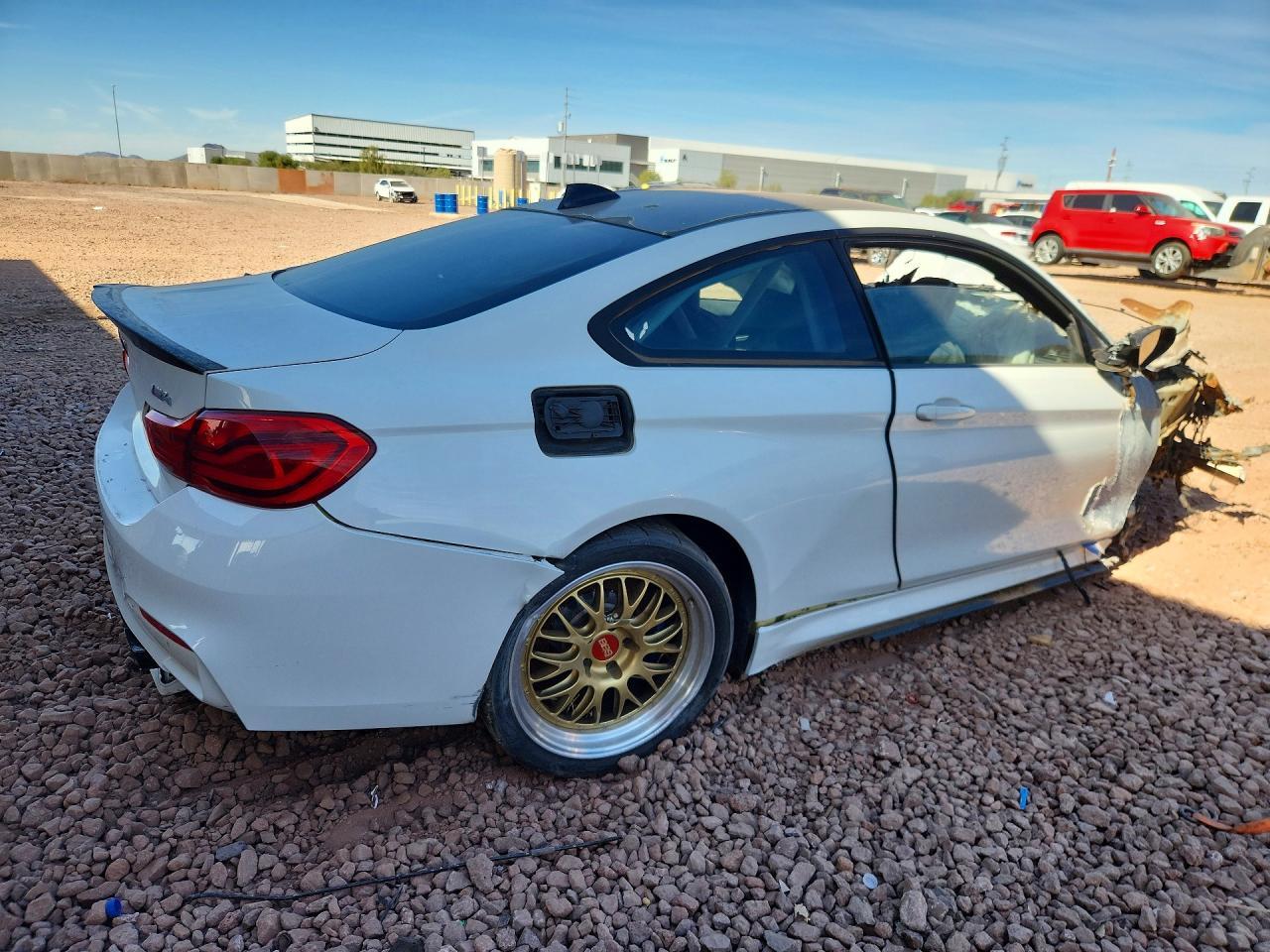 2015 BMW M4 - zdjęcie 3