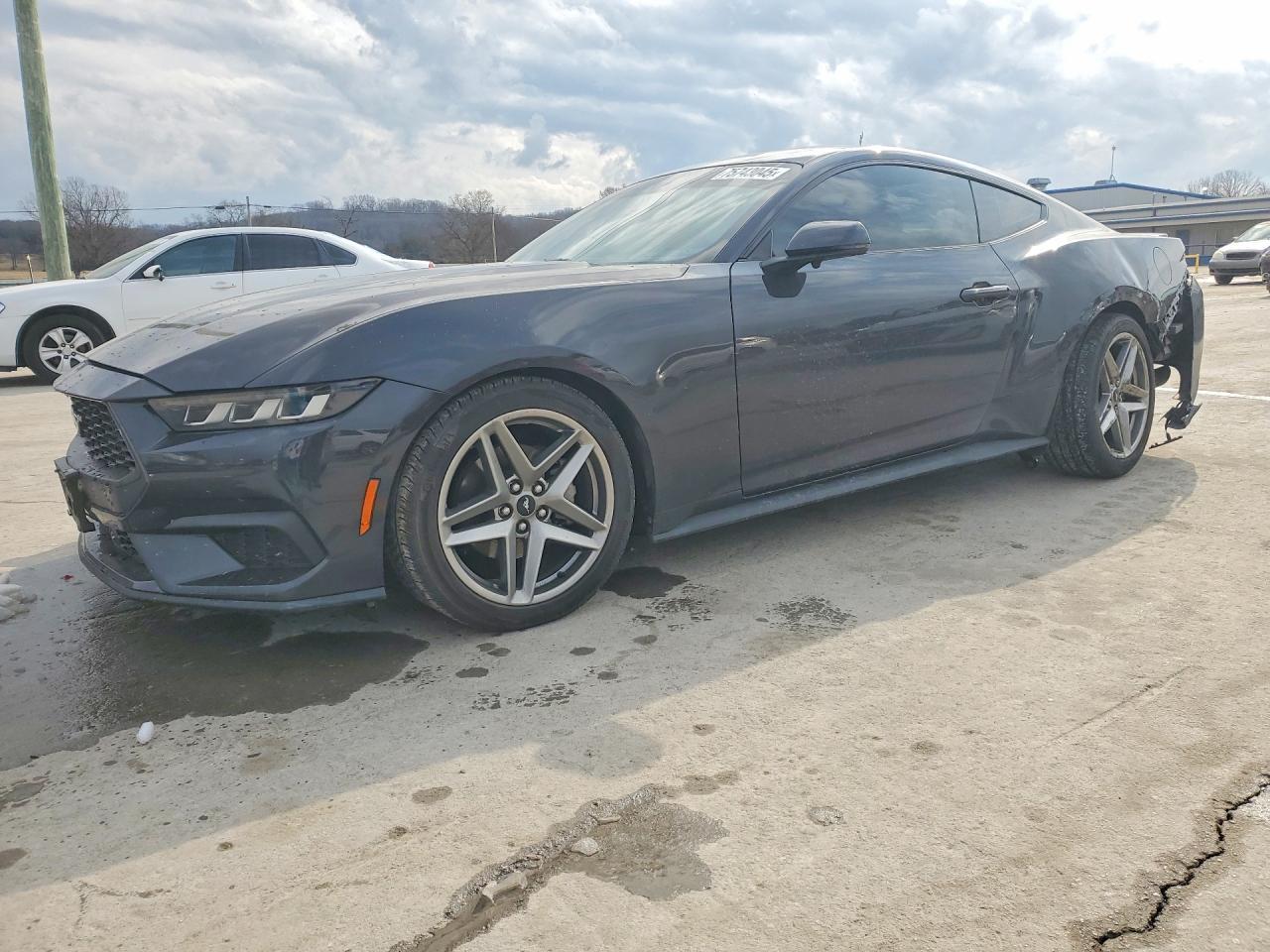 2024 Ford Mustang - zdjęcie główne